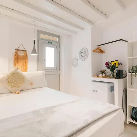 August Mykonos